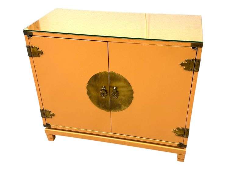 Vintage Chinoiserie Asian Cabinet ( 1980's )