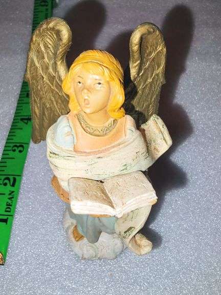 Rayna angel club fontanini figure