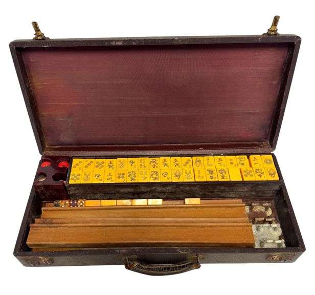 Vintage Mahjong Game Set