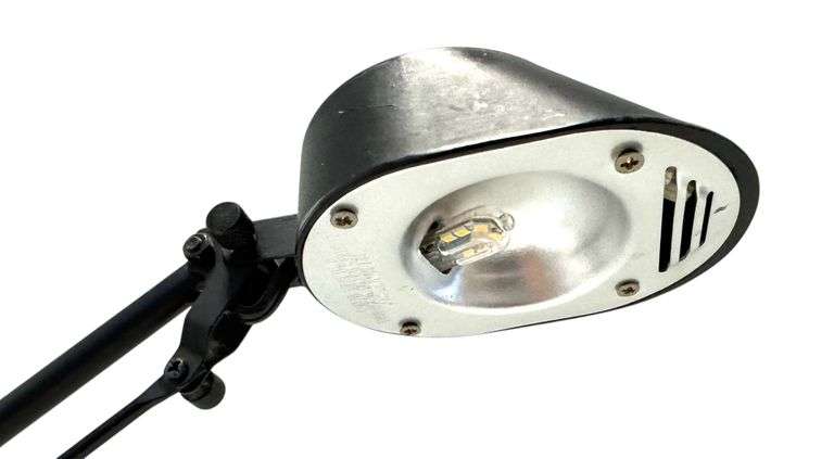 Modern Adjustable Arm Desk Lamp