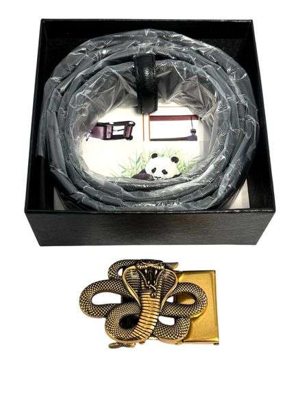 Men's Cobra Belt Buckle and Belt in Presentation Box