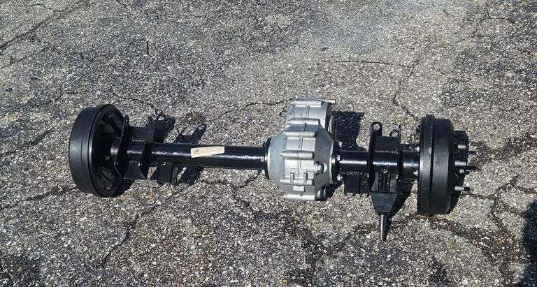 KG-3301015 Electric Golf Cart Rear Axle with Brakes