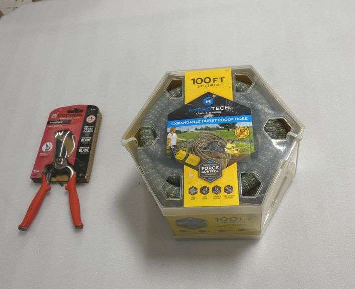 Corona X Series Branch & Stem Pruner & 100ft Expanding Hose