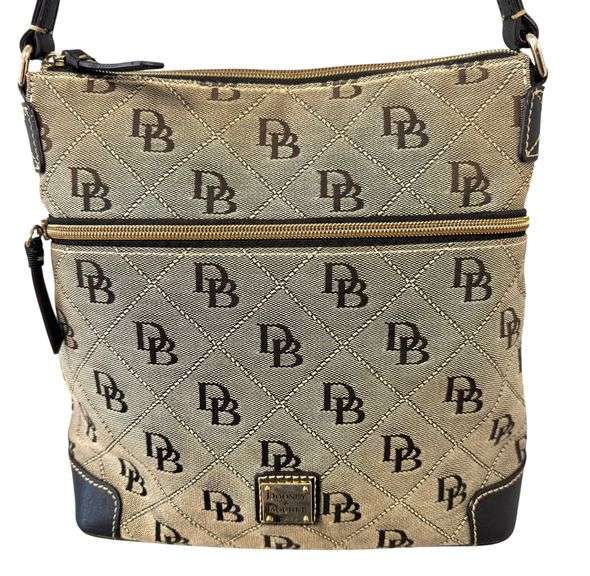 Dooney & Bourke Maxi Quilt Crossbody Bag