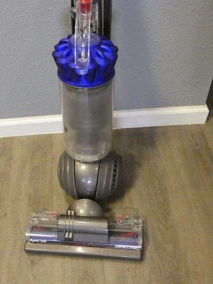 DYSON Animal 2 Origin Upright Ball Vacuum- Tested and Working