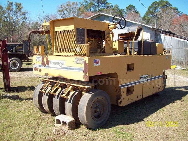 1996 Ferguson Packer SP912