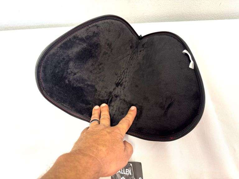 Allen Soft Pistol Case - Like New!