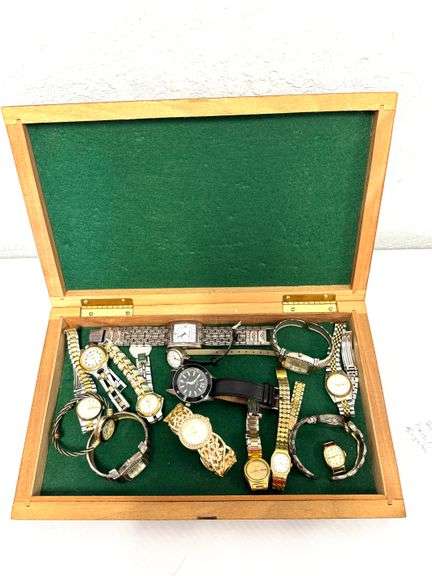 Collection of 15 Ladies and Men's Wrist Watches