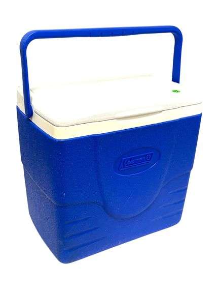 Coleman 9-Quart Excursion Cooler, Blue