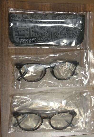 2 New Pairs Foster Grant Design Optics +1.5 Reading Glasses