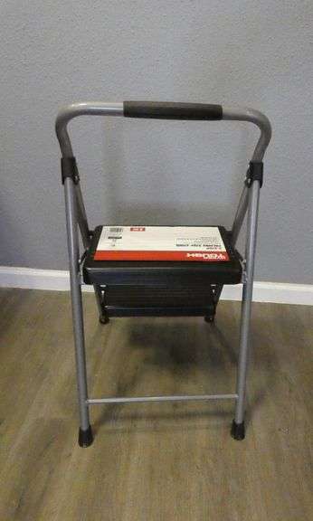 New Hyper Tough Folding Step Stool