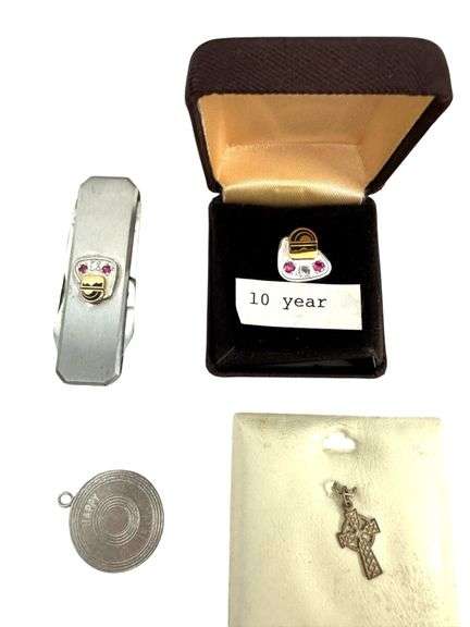 Large Collection of Vintage Costume & Sterling Jewelry