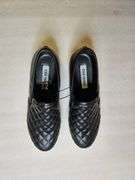 New Pair STEVE MADDEN Size 6 Sneakers
