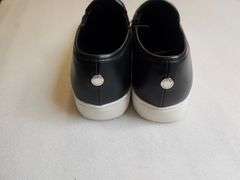 New Pair STEVE MADDEN Size 6 Sneakers
