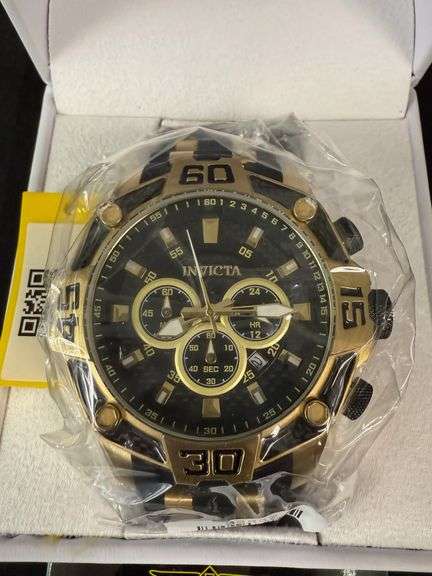 Invicta Pro Diver Scuba Men’s Watch