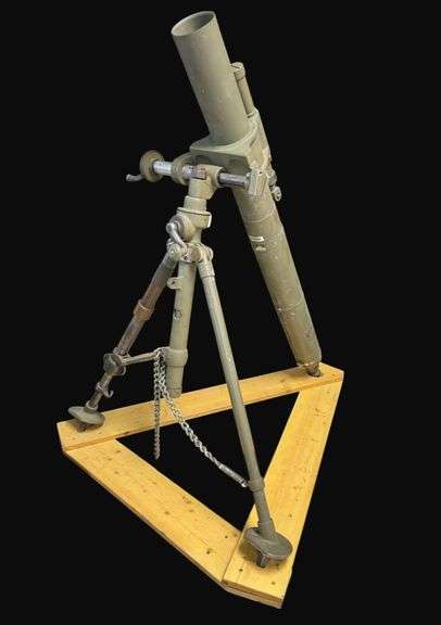 U.S. Military Display 81mm MK1 Mortar Launcher (Inert)