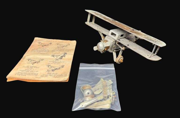 Metalcraft “Spirit of St. Louis” Airplane Model