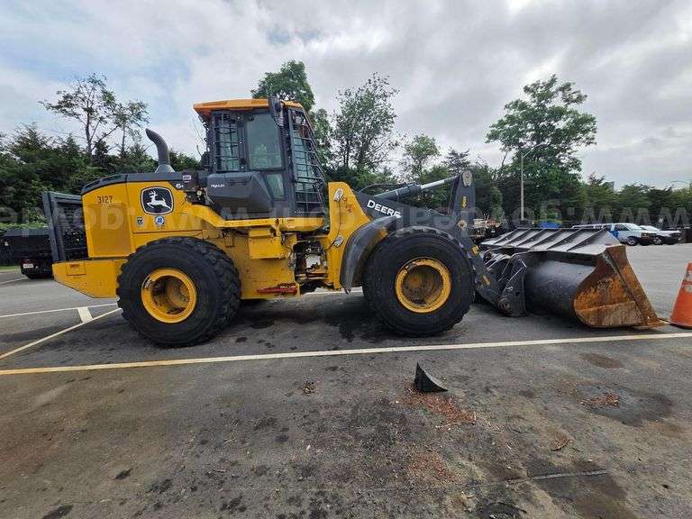 2020 John Deere 644L Large Loaders