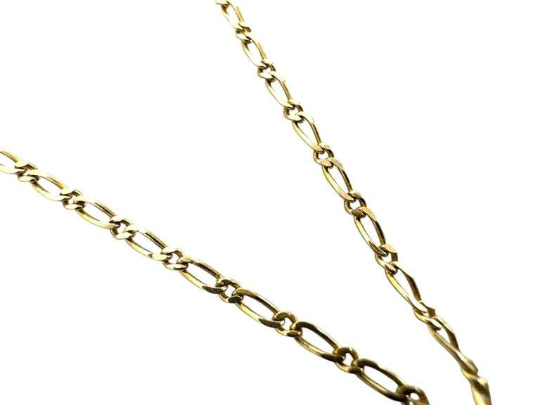 14K Gold Ladies Cross Pendant & Chain Set (2.80 grams)