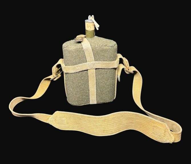 Original British WW2 Canteen with Carrier