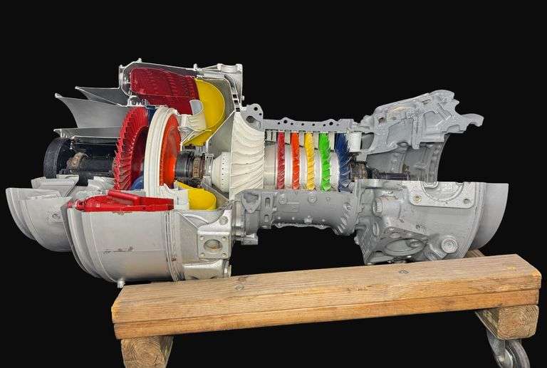 Full Size Cut Away Model of Huey Helicopter Motor