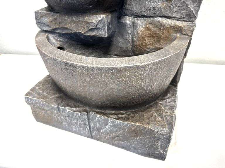Style Selections Tiered Water Fountain with Defect See Description & Photos