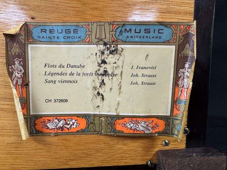 Reuge Swiss Music Box