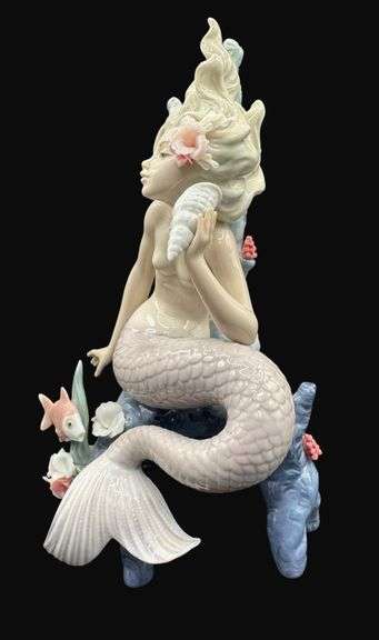 Lladro Beauty Mermaid Porcelain Figurine