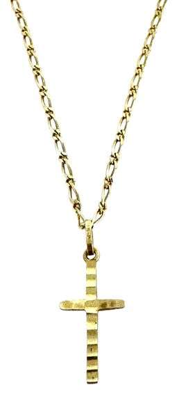 14K Gold Ladies Cross Pendant & Chain Set (2.80 grams)