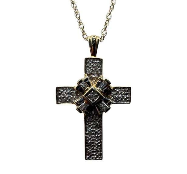 Stamped 14K Gold Diamond Cross Pendant with Chain [3.63g]
