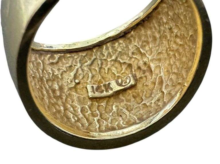 14K Gold Modern Ring - Size 4-3/4 ( 8.70 Grams )