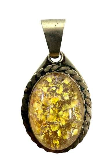 Vintage Made in Mexico Cabochon Pendant