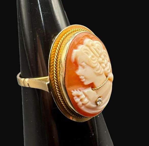 Stamped 14K Gold Cameo Ring [3.52g]