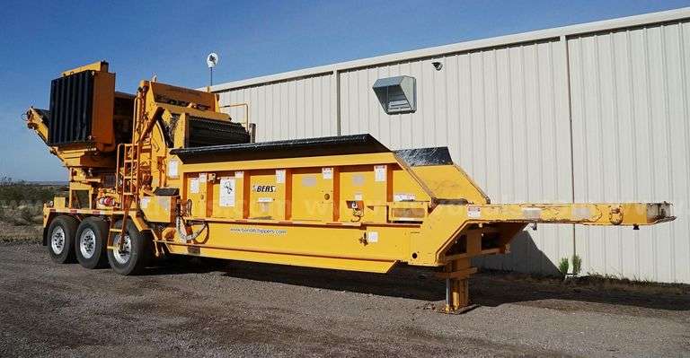 Model 2680 Beast Horizontal Grinder