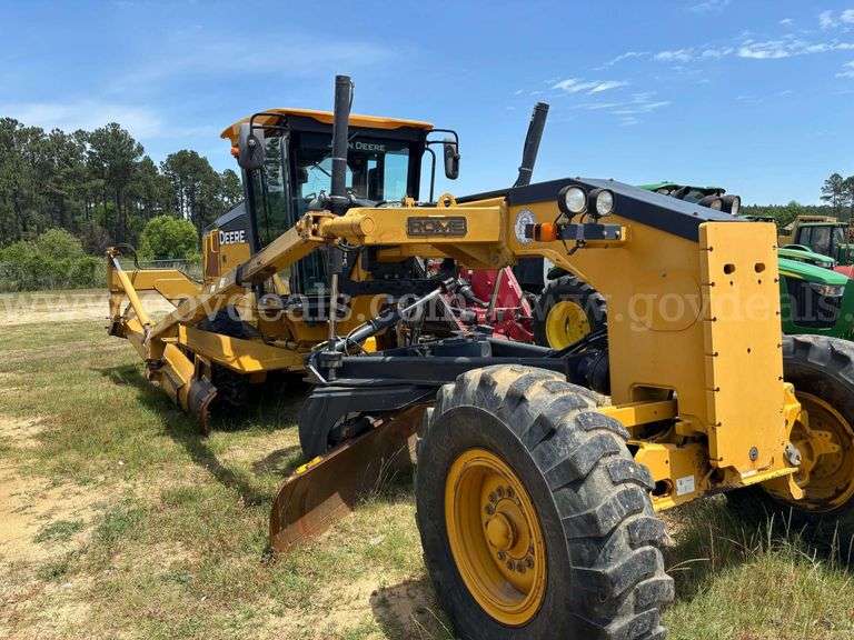 2018 JOHN DEERE 670G MOTORGRADER WITH SLOPER