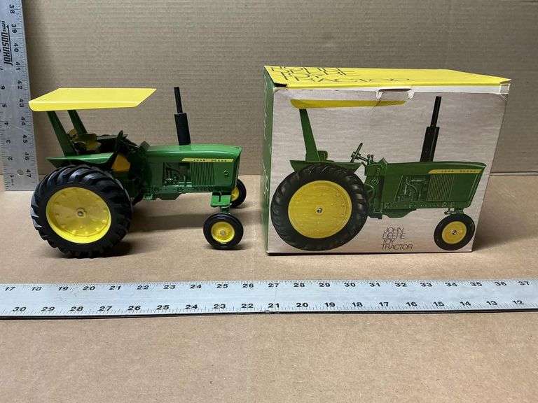 Toy & Sign Consignment Auction - May 2026